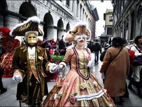 威尼斯狂欢节游客_威尼斯狂欢节大号