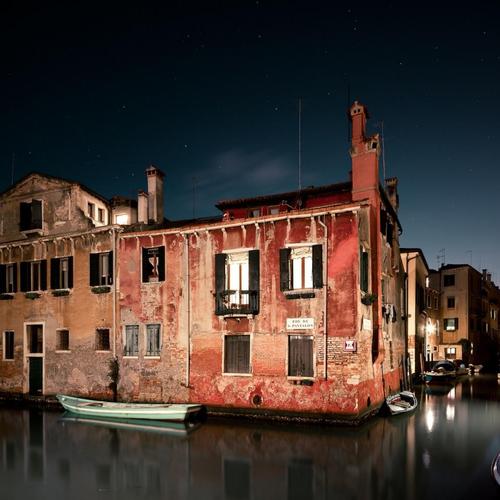 威尼斯夜景拍照图片大全_威尼斯夜晚的照片